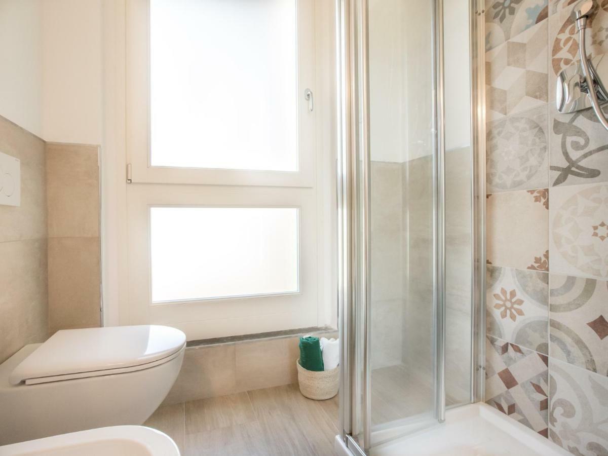 Chambre Double ou Lits Jumeaux avec Salle de Bains Privative